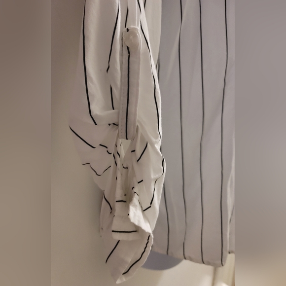 Boutique Bailey & Chloe top M - Picture 3 of 8